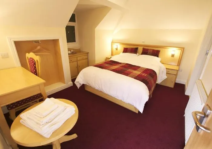 Gateway Hotel